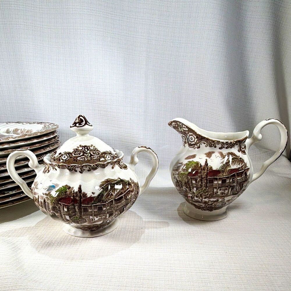 Johnson Brothers Heritage Hall Sugar Bowl with Lid & Creamer Pitcher Set 4411